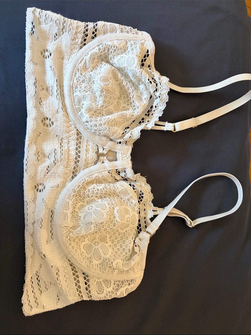 aerie Cream Lace Underwire Bralette